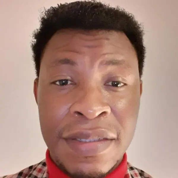 Dr Lawrence Onyele